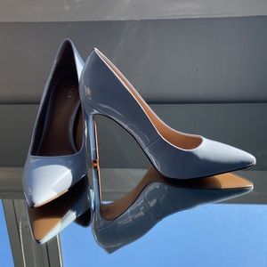 NEVER WORN! Mix No. 6 Pointed Toe Pumps in Icy Blue